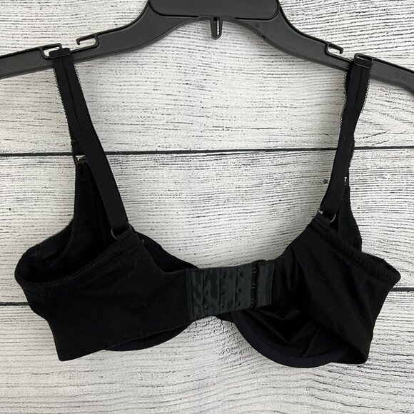 NWOT Nursing Bra - Picture 3 of 3
